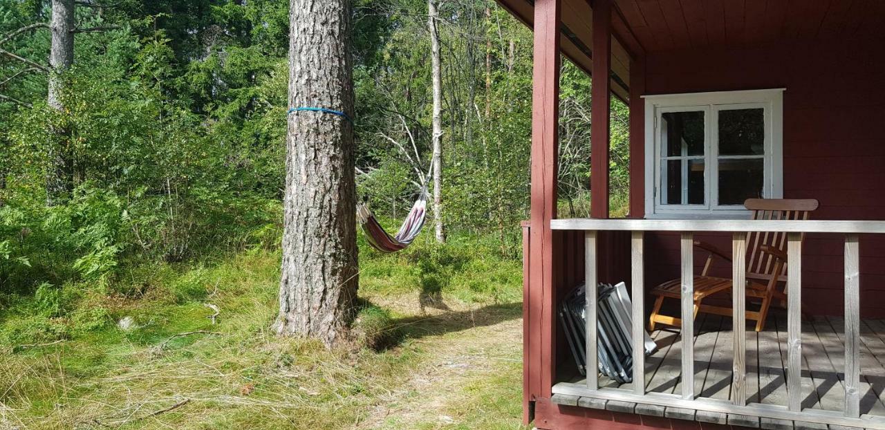 Cozy Cottage In The Woods, Near Dyreparken In Kristiansand, Lake Lolandsvannet Ovrebo Bagian luar foto